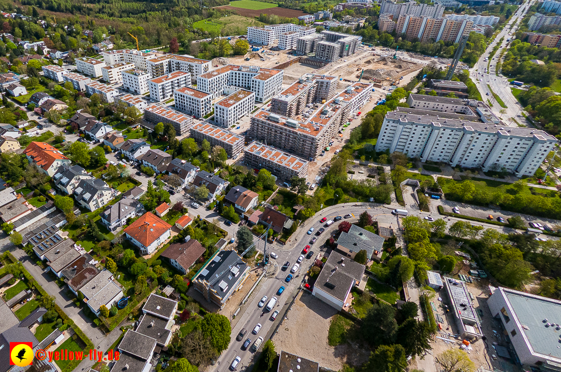 04.05.2023 - Luftbilder vom Haus für Kinder in Neuperlach